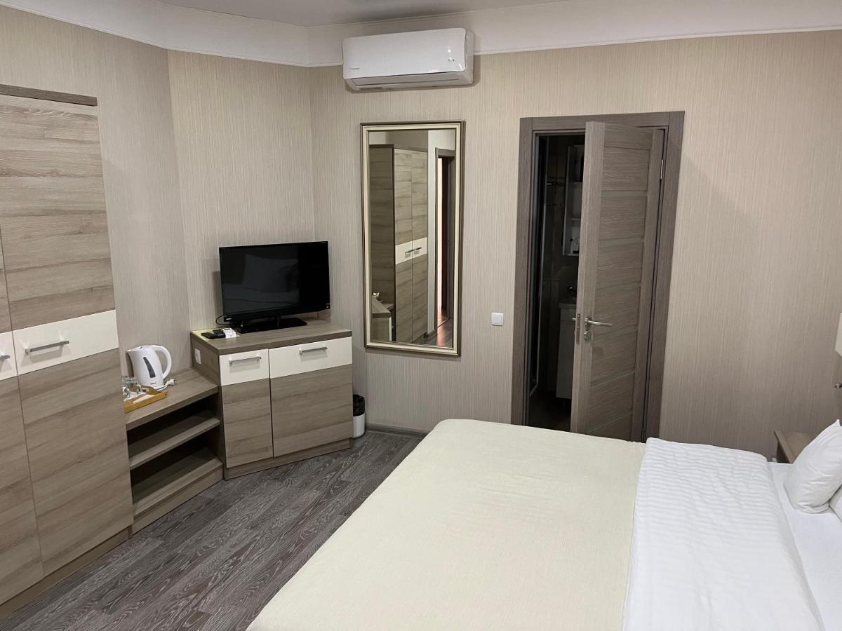 בלץ Elite Hotel מראה חיצוני תמונה