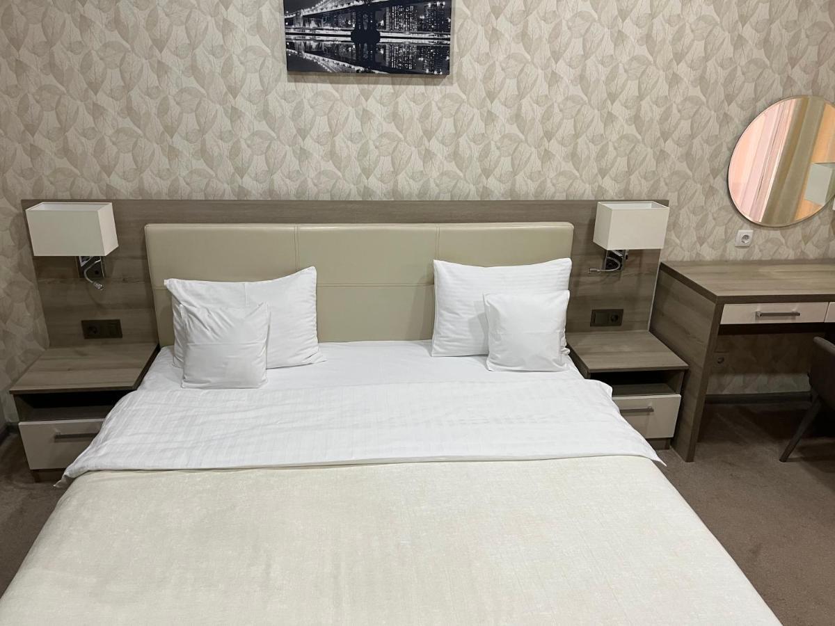 בלץ Elite Hotel מראה חיצוני תמונה