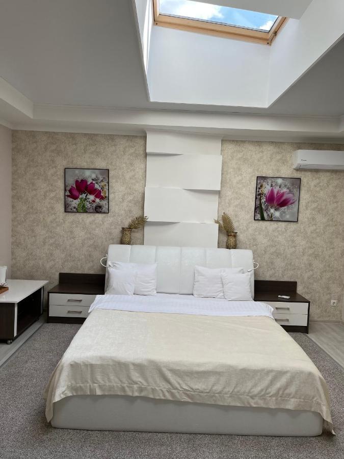 בלץ Elite Hotel מראה חיצוני תמונה