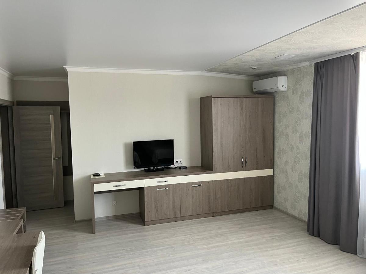 בלץ Elite Hotel מראה חיצוני תמונה