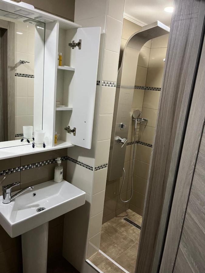 בלץ Elite Hotel מראה חיצוני תמונה