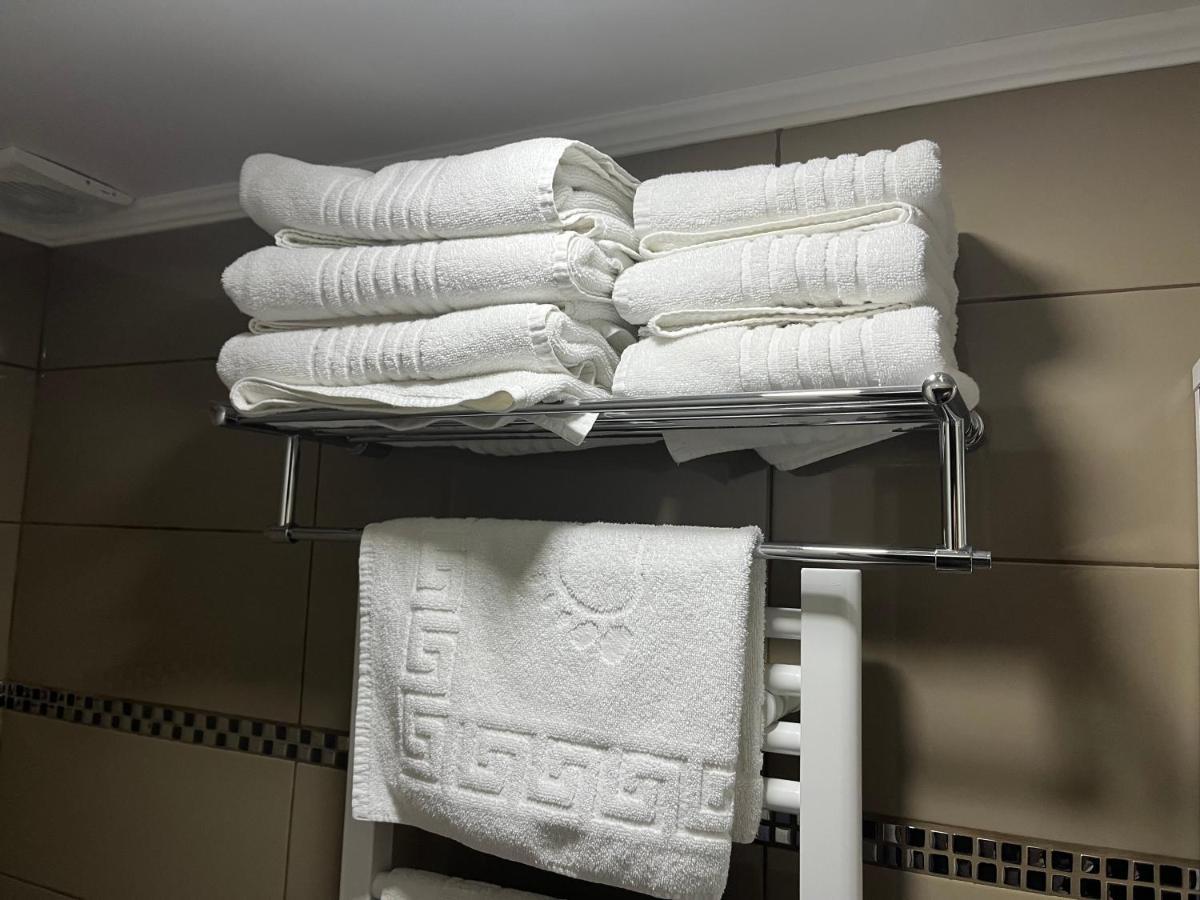 בלץ Elite Hotel מראה חיצוני תמונה