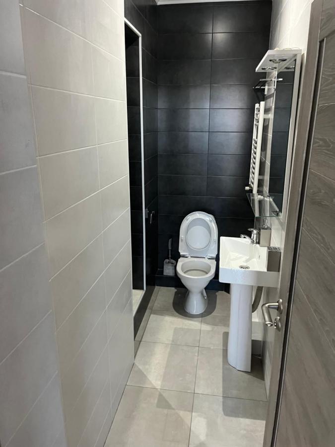 בלץ Elite Hotel מראה חיצוני תמונה