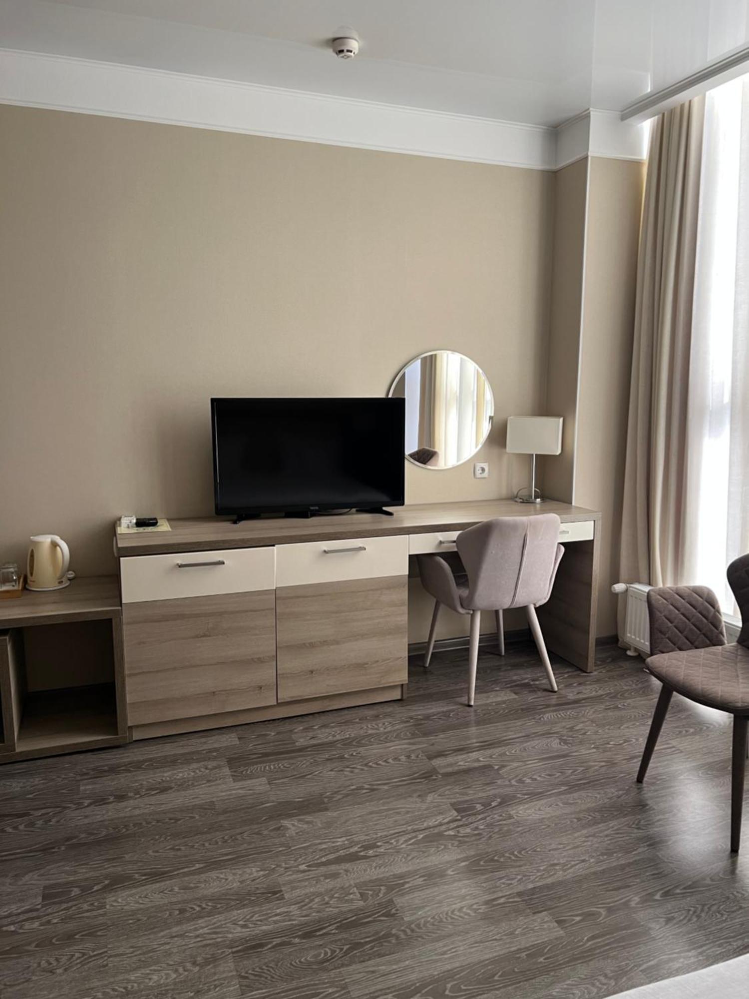 בלץ Elite Hotel מראה חיצוני תמונה