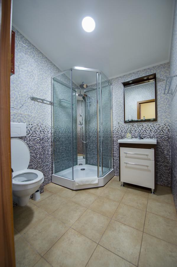 בלץ Elite Hotel מראה חיצוני תמונה
