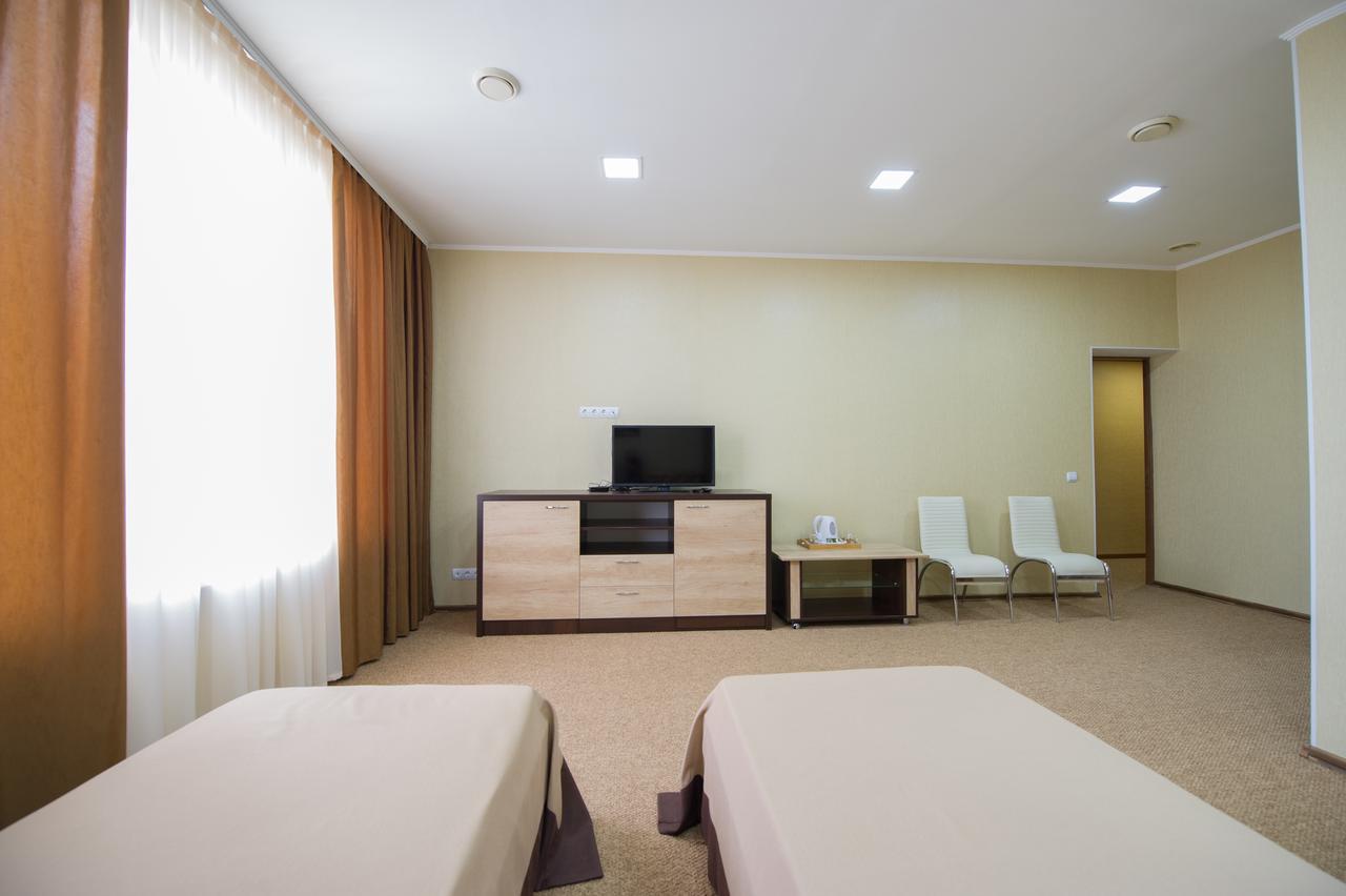 בלץ Elite Hotel מראה חיצוני תמונה